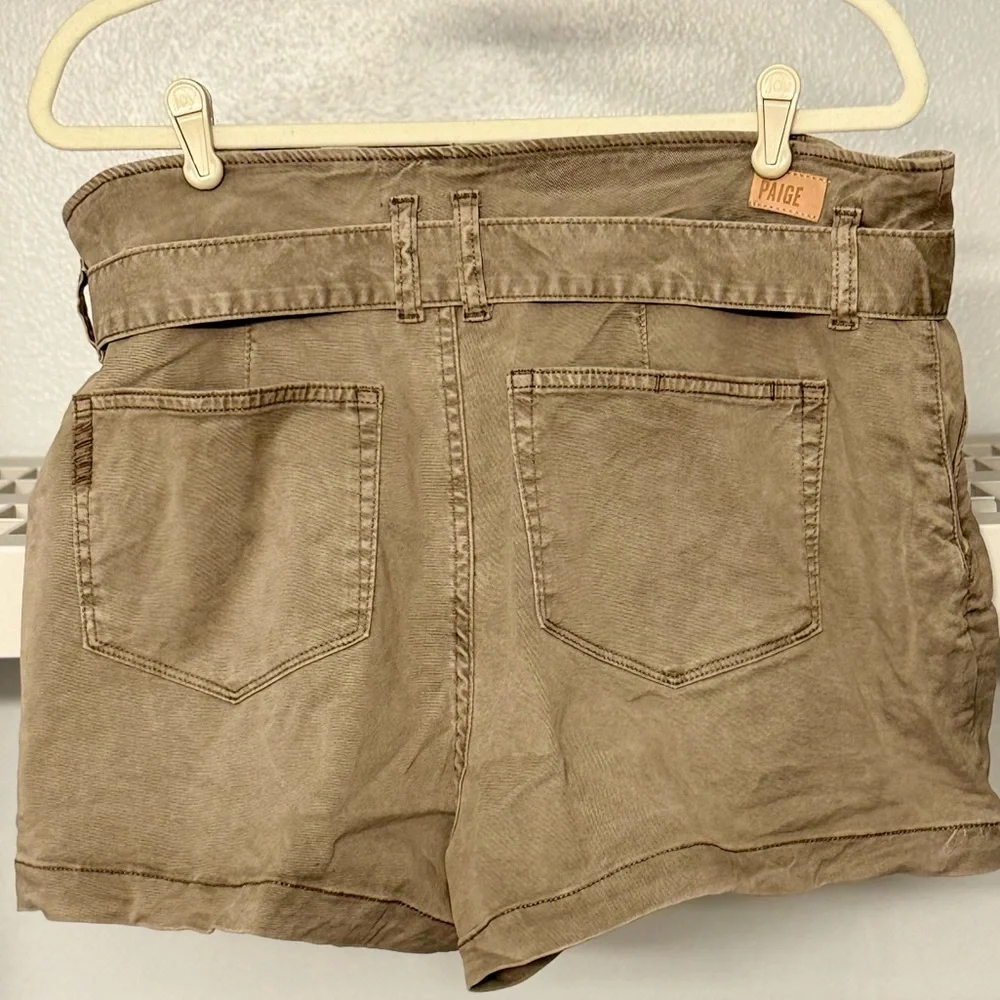 PAIGE Women’s Anessa Tie Waist‎ Pleated Shorts Vintage Moss Taupe Size 33